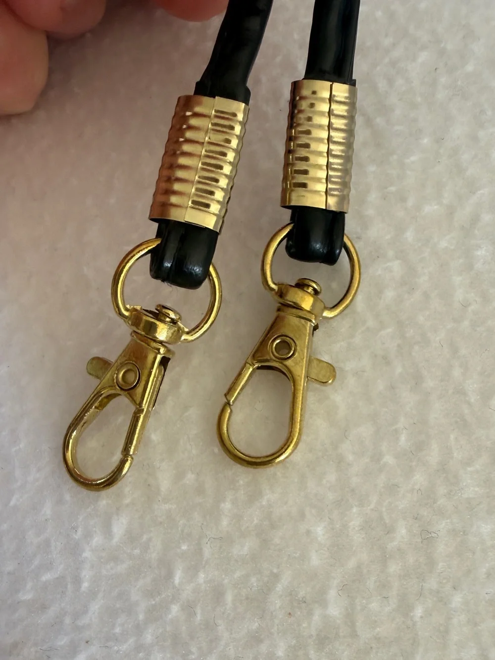 N/A stylish gold